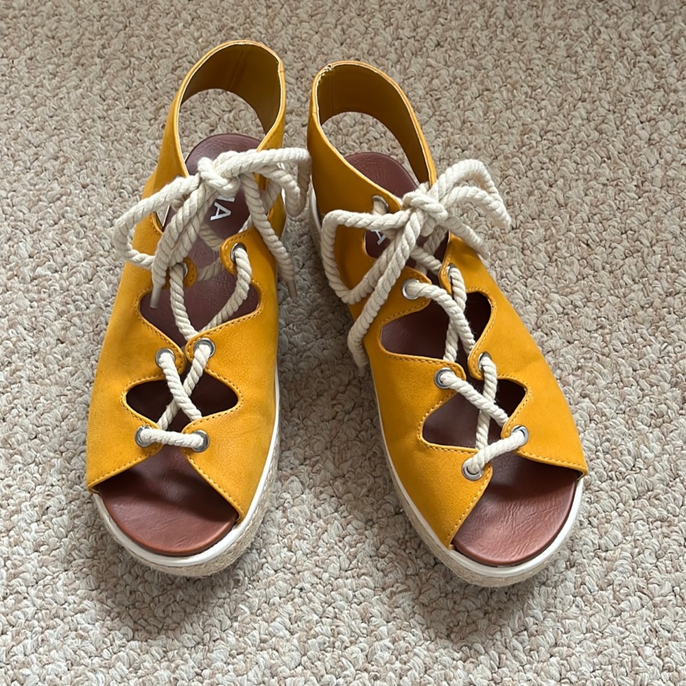 Lace Up Sandals